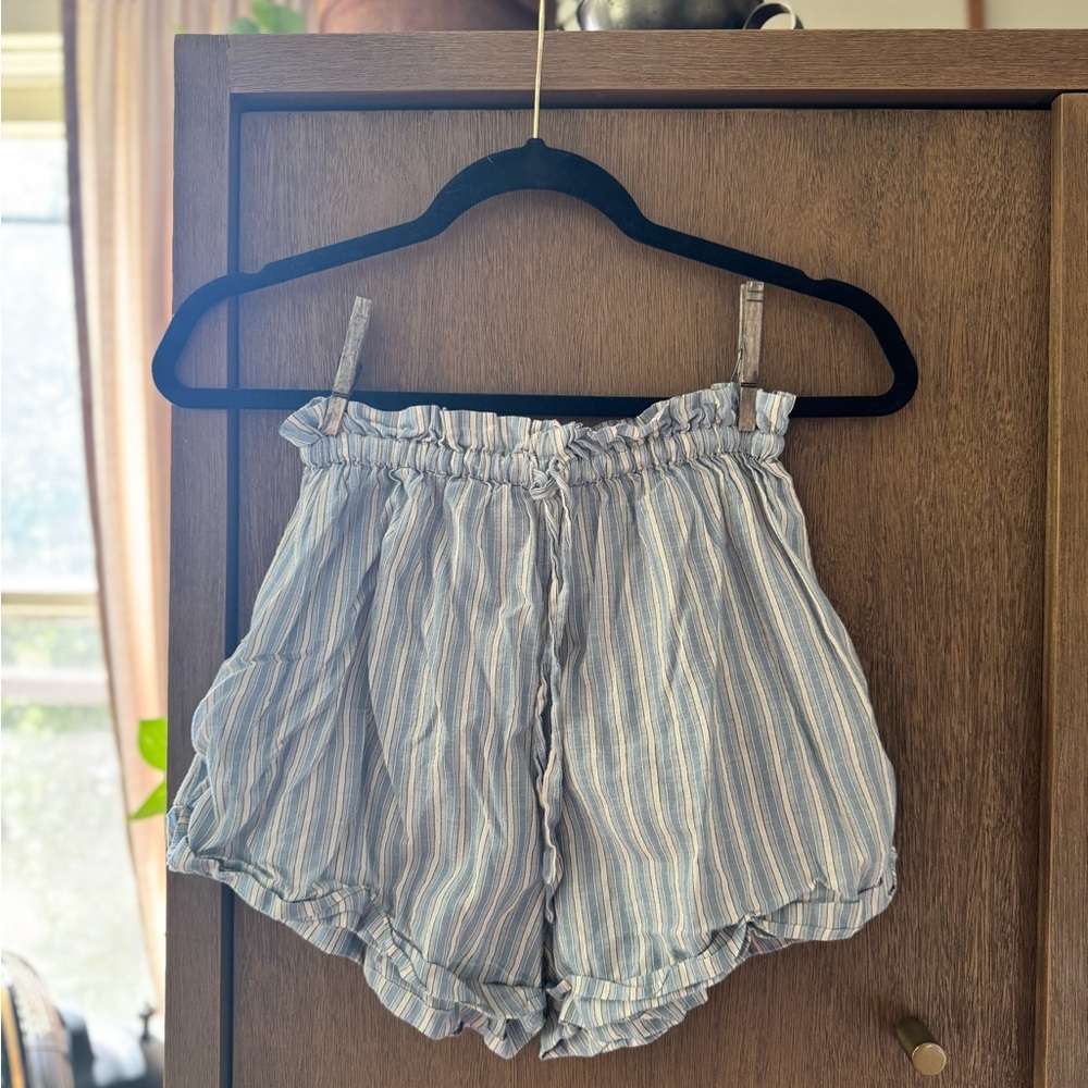 DÔEN Blaze Blue Stripes Smocked Belted Ruffle Cotton Mini Shorts Size XXS